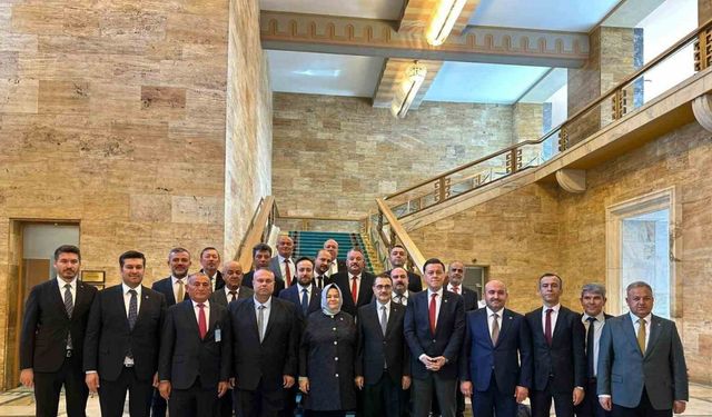 AK Parti Eskişehir Teşkilatı, TBMM’de istişare toplantısı yaptı
