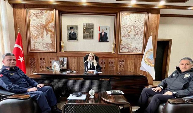 Altıntaş’ta asayiş toplantısı