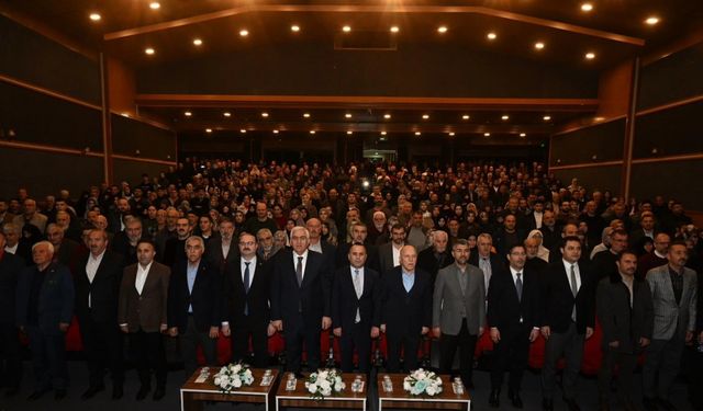 Alvarlı Efe Erzurum’da anıldı