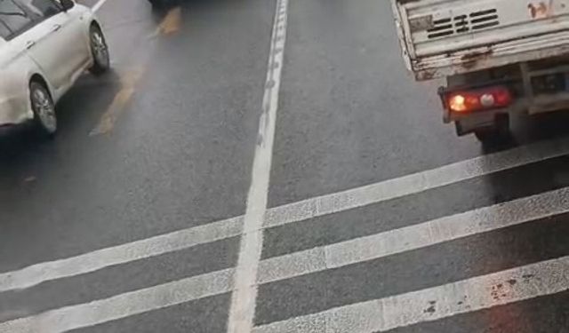 Ayvalık’ta polisten kaçan sürücü kovalamacada kıskıvrak yakalandı