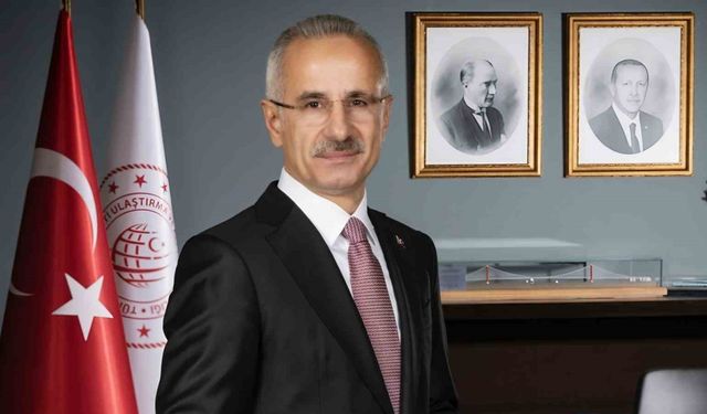Bakan Uraloğlu: "Sürüş sırasında yasaklı bölgeye yaklaşılması halinde sürücü, direksiyonuna yerleştirilen işitsel cihazla uyarılacak"