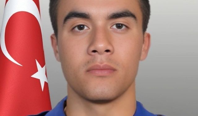 Bakan Yerlikaya: "İstanbul Özel Harekat Şube Müdürlüğü kadrosunda görevli kahraman evladımız, tüm müdahalelere rağmen kurtarılamayarak şehit olmuştur"