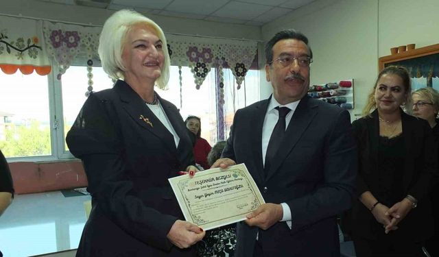 Balıkesir’de kadın hayırsevere Kaymakam teşekkürü