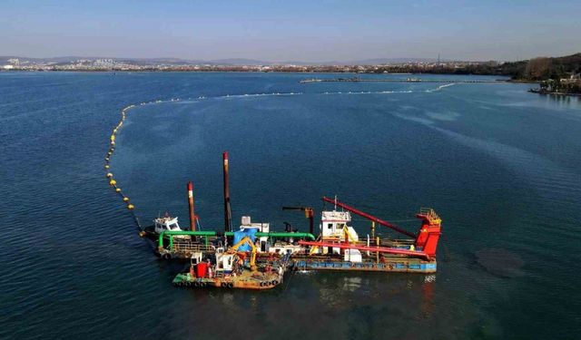 Başkan Büyükakın: "Marmara Denizi’ne her gün 4.5 milyon metreküp kanalizasyon atığı bırakılıyor"