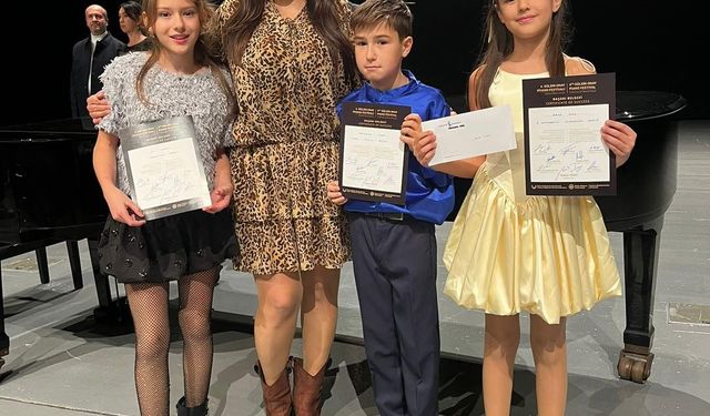 Bilecikli öğrenciler Kıbrıs’taki piyano festivalinden ödülle döndü