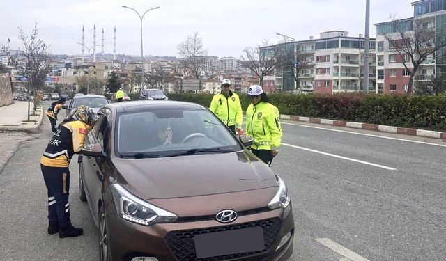 Bilecik’te ambulansa yol ver uyarısı