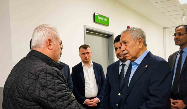 Bülent Arınç’tan Başkan Durbay’a yoğun bakımda ziyaret