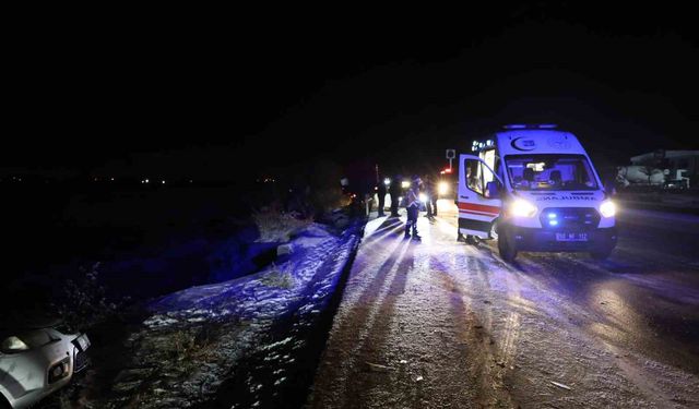 Buzlanma kazaları da beraberinde getirdi: 6 kazada 12 kişi yaralandı