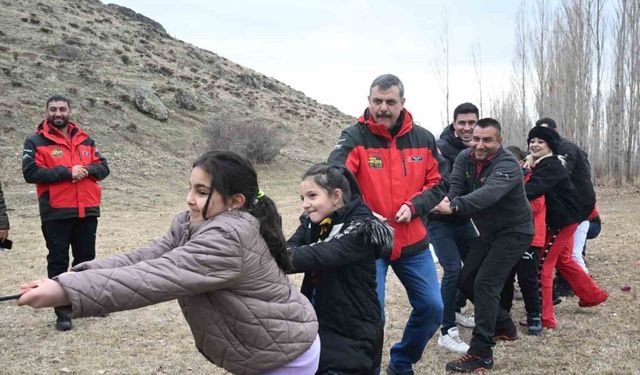 Engelleri doğa ile aştılar