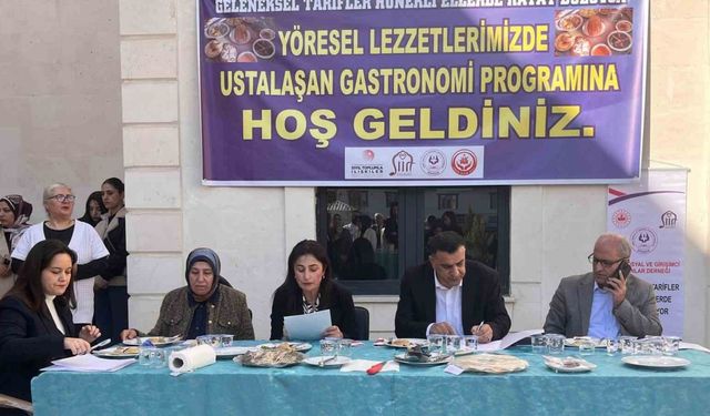 Genç kursiyerler yöresel yemeklerle hünerlerini sergiledi