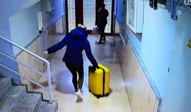 Güllü’nün kızının arkadaşı ile birlikte bavullarla binadan çıktığı anlara ilişkin görüntü ortaya çıktı