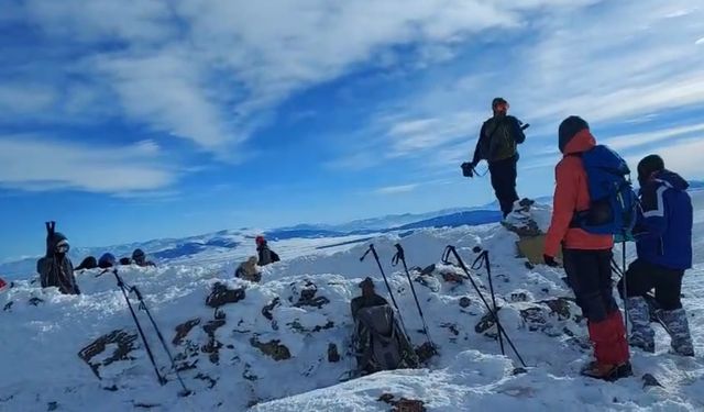 Iğdır'da dağcılıkta tarihi adım