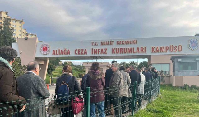 İZBETON kooperatif davası sanıkları hakim karşısında, Ali Alpyavuz: "Bu CHP projesidir, binlerce aile mağdur oldu"