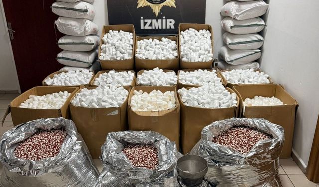 İzmir’de rekor düzeyde uyuşturucu hap operasyonu: 2,3 milyon adet ele geçirildi