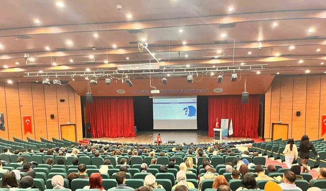 Kars’ta öğrencilere terörle mücadele bilgilendirmesi yapıldı