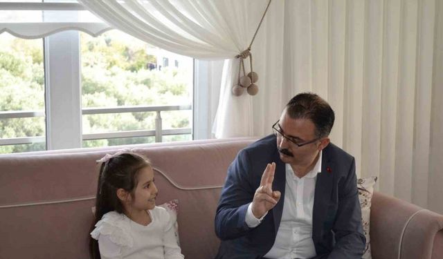 Kaymakam Ateş, öğrencilerin misafiri oldu