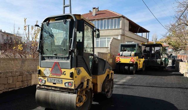 Kepez’de konforlu ulaşım için yoğun asfalt mesaisi