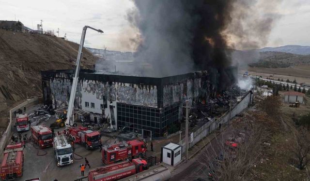 Kırıkkale’de kimya fabrikasındaki yangın kısmen kontrol altına alındı