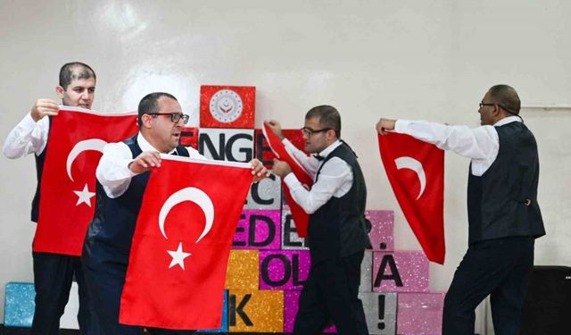 Kırklareli’nde özel bireylerin yetenekleri dakikalarca alkışlandı