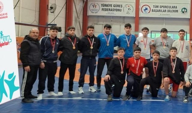 Minderde kıyasıya mücadele edildi