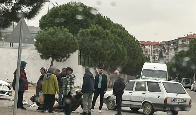 Motosiklet ve otomobilin karıştığı kazada 1 kişi yaralandı