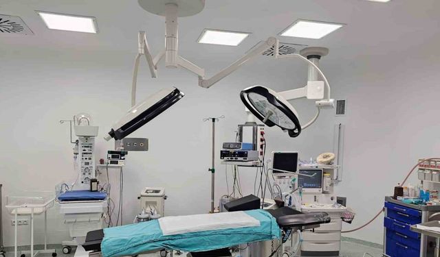 Niğde Ömer Halisdemir Hastanesi’nde ameliyathaneler yeni alanda hizmete başladı