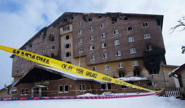 Otel yangını davasında 9 bakanlık personeli hakkında yurt dışı çıkış yasağı getirildi