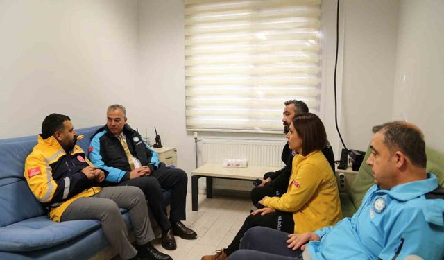 Sağlık Müdürü Asiltürk 112 Çağrı Merkezinde göreve katıldı