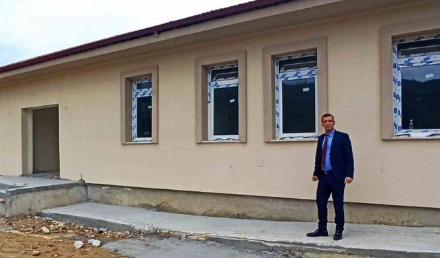 Sarıgöl’de yarım kalan okul projesi hızla tamamlanıyor