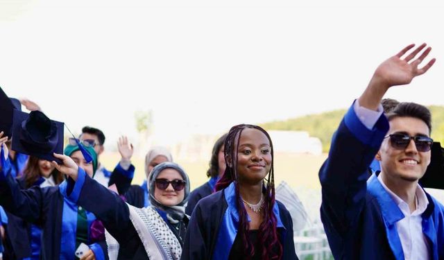 SAÜ, 109 ülkeden 6 bin 549 öğrenciye ev sahipliği yapıyor