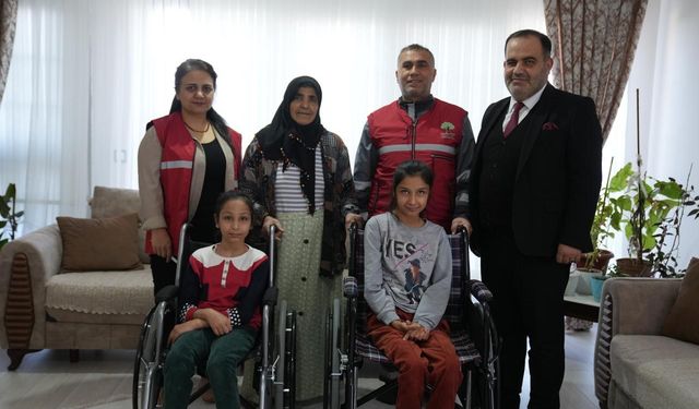 Şehitkamil’den özel ihtiyaçlı bireylere tekerlekli sandalye