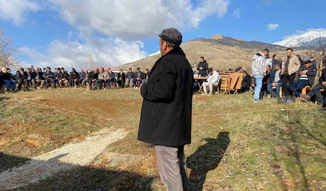 Suçsuz yere öldürülen 2 çocuk annesi memleketinde toprağa verildi