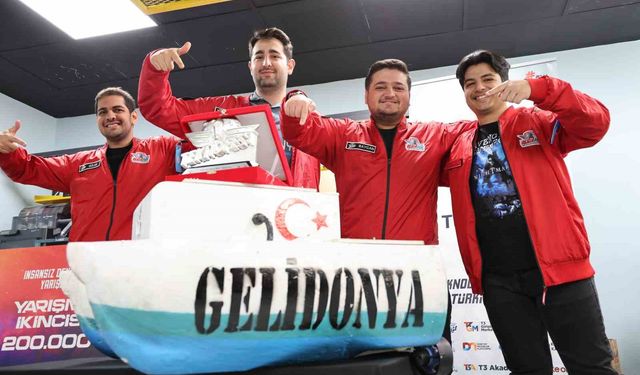 Tam otonom su üstü deniz aracıyla 284 takım arasından Türkiye ikinciliği