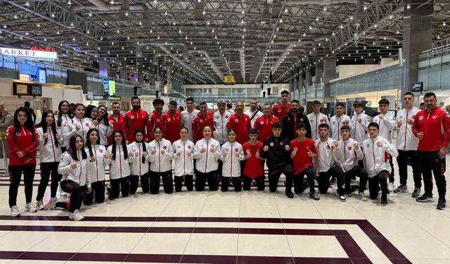Türk boksörler şampiyonluk için Avrupa yolunda
