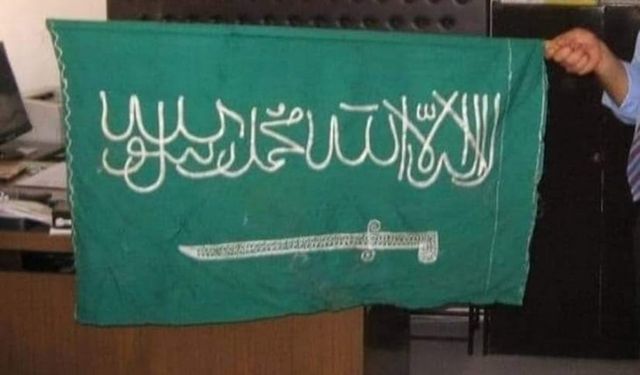 Üç asırlık kayıp sancak hurda çuvallarının içinden çıktı