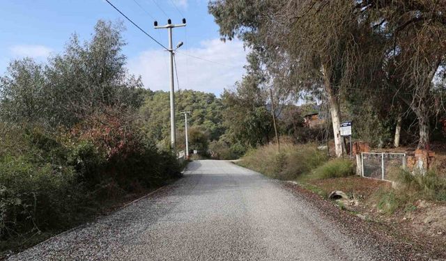 Ula kırsalında 17,5 milyonluk yol yatırımını tamamladı