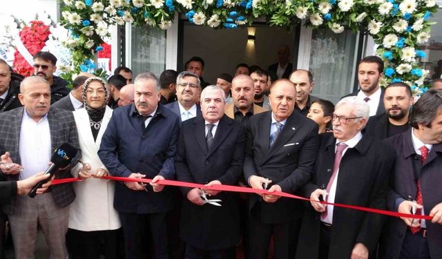 Van TV yeni vizyonuyla yeniden yayında