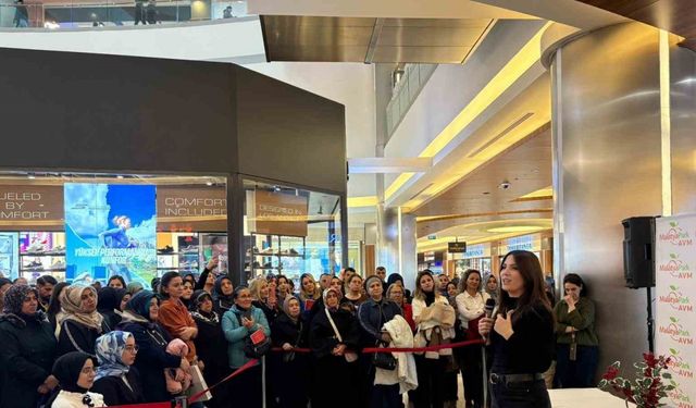 Yazar Dilek Cesur MalatyaPark’ta okurlarıyla buluştu