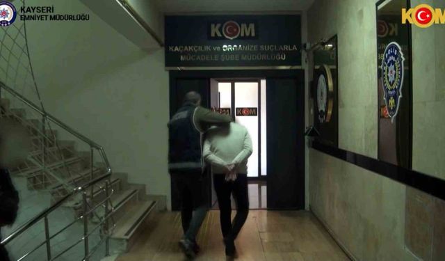 Yüksek maliyetli kanser ilaçlarını usulsüz şekilde temin edip kamuyu 88 milyon zarara uğrattılar