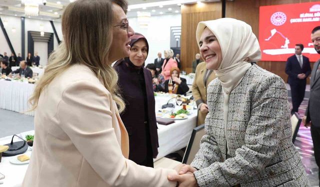 Bakan Göktaş: 'Çocuklarımızı dijital dünyadaki zararlı içeriklerden korumak hepimizin ortak sorumluluğu'