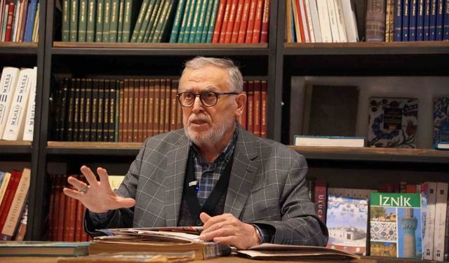 Bakanlıkta 23 yıl görev yapan Özen, İznik'ten kopamadı