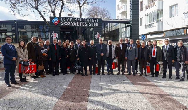 Başkan Yalım; 'Gazetecilerle şeffaf ve yapıcı bir iletişim içinde olmaya devam edeceğiz'