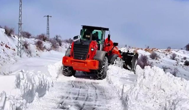 Batman'da 4 bin 859 kilometre yol ulaşıma açıldı