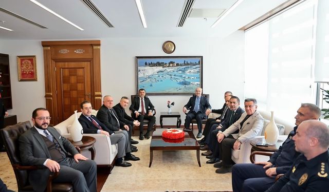 Denizli Vali Yavuz Selim Köşger göreve başladı