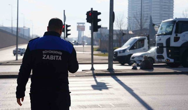 Denizli'de dilenci denetimleri artırıldı