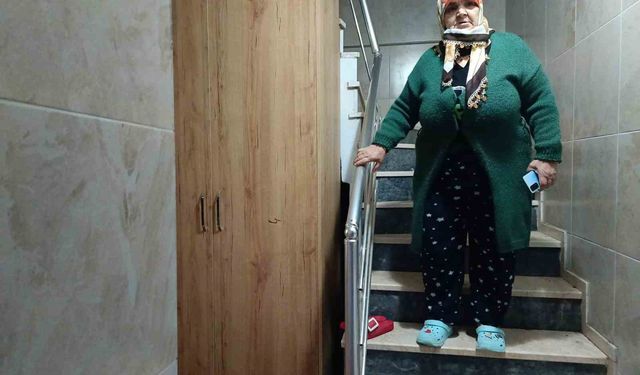 Edirne'de sağanak hayatı olumsuz etkiledi: Bazı ev ve iş yerlerini su bastı