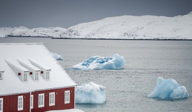 Fransa, Grönland'a asker gönderdi