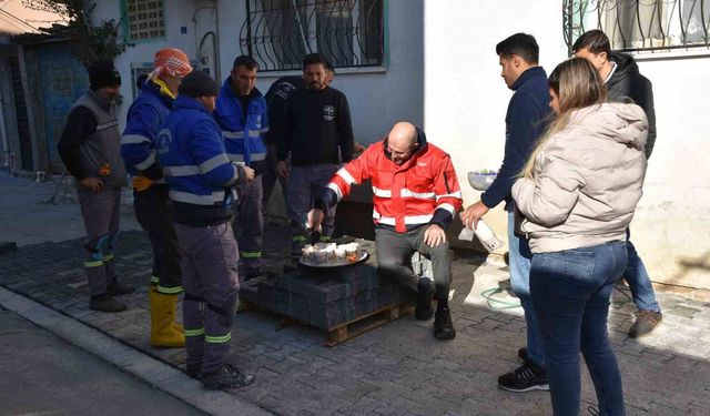 Germencik'te çaylar Başkan Zencirci'den