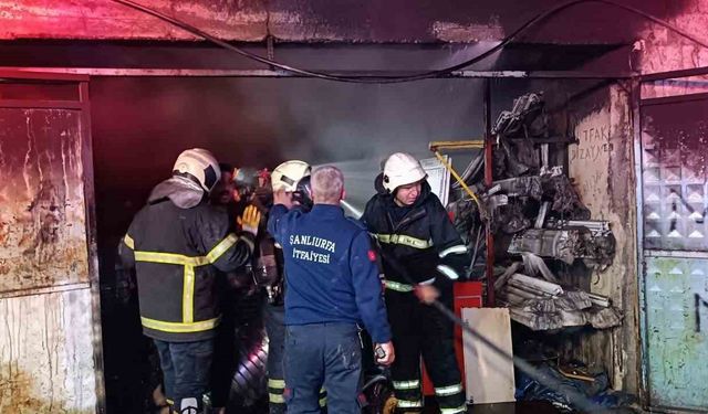 İşyerindeki yangına itfaiye müdahale etti