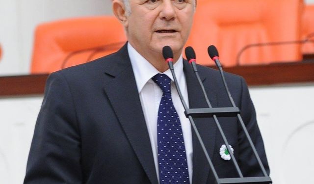 İZSİAD Danışma Kurulu adaylık için Yüksel isminde uzlaştı